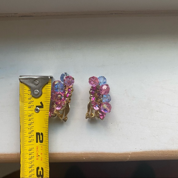 Crystal vintage aurora borealis clip ons - Picture 6 of 6